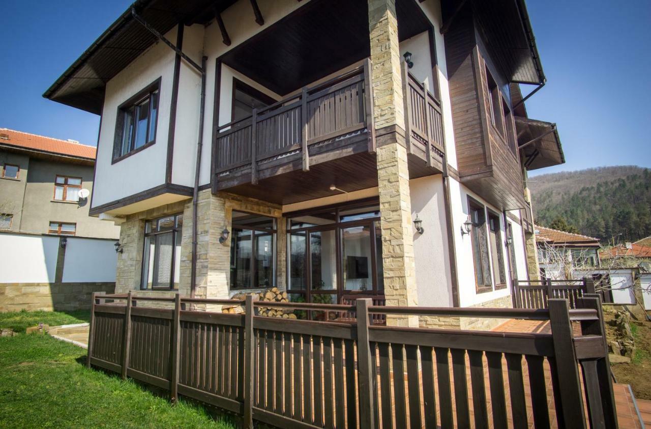Villa Pri Shtarkela Brodilovo Exterior photo